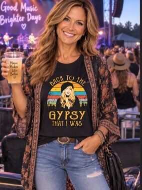 Black 'Back to the Gypsy That I Was' Graphic Tee - Women size XXL